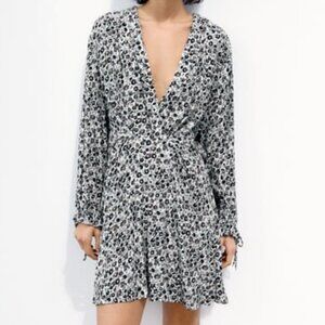 NWT Blue Floral Zara Mini Dress Size Small